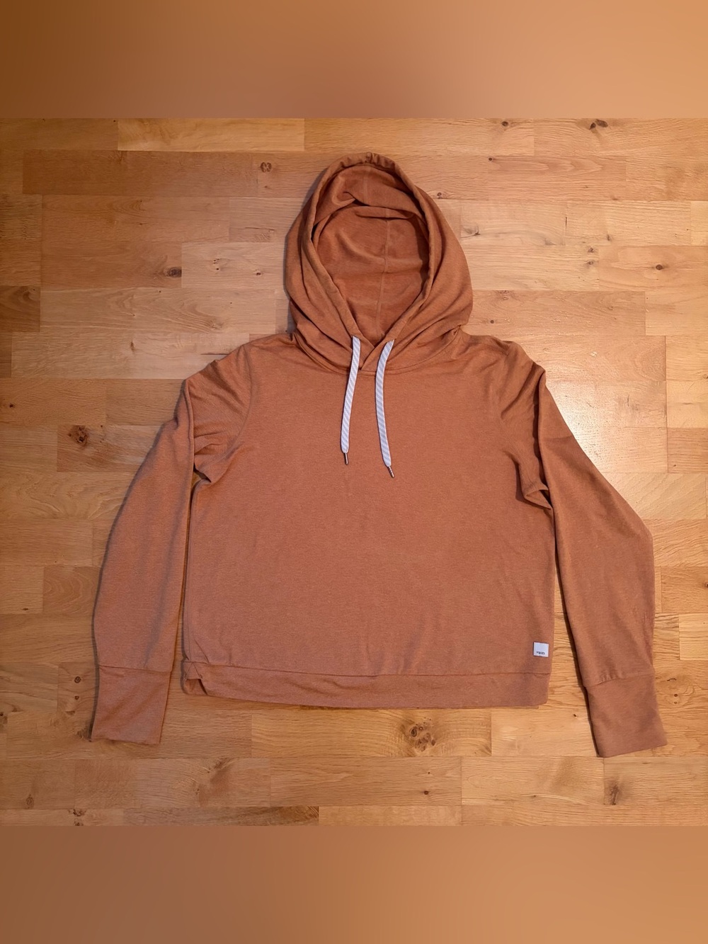 Vuori Halo Essential Hoodie in Orange/ Copper Heather, Size M